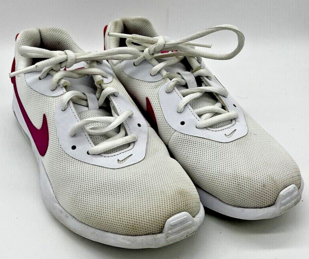 Nike Womens Air Max Oketo AQ2231-103 White Running Shoes Sneakers Size 7.5